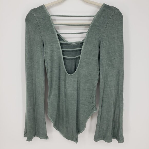 3/$25 American Eagle Long Flare Sleeve Bodysuit S Scoop Neck Strappy Sage Green - Picture 2 of 10